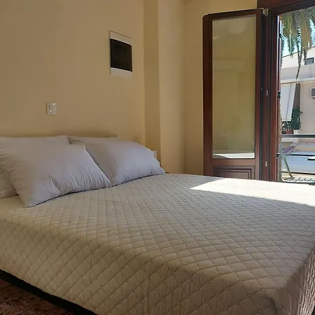 Apartment Platanos - Old Town