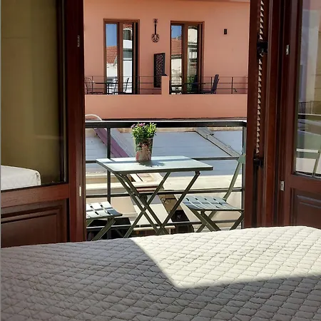 Apartment Platanos - Old Town *